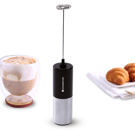 Wonderchef Regalia Milk Frother